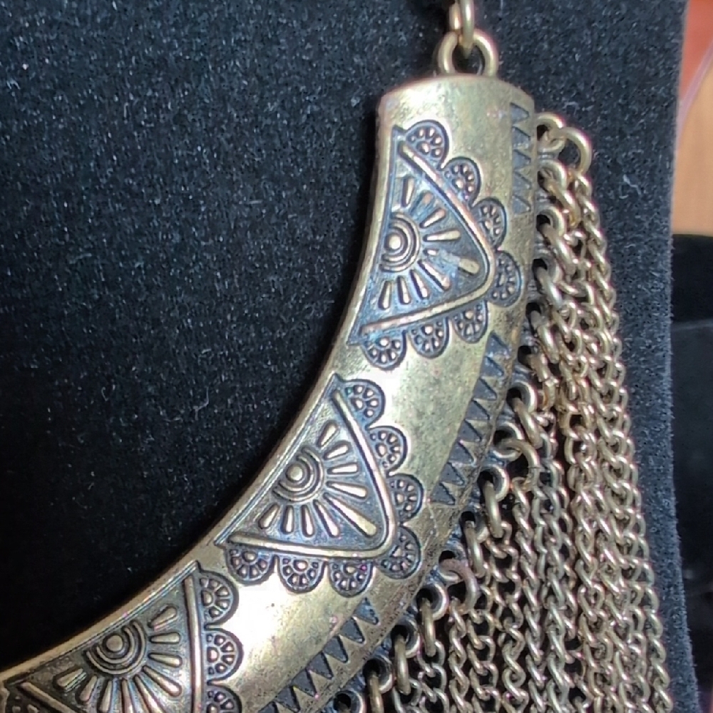 Gold Fringe Statement Necklace - Picture 5 of 9